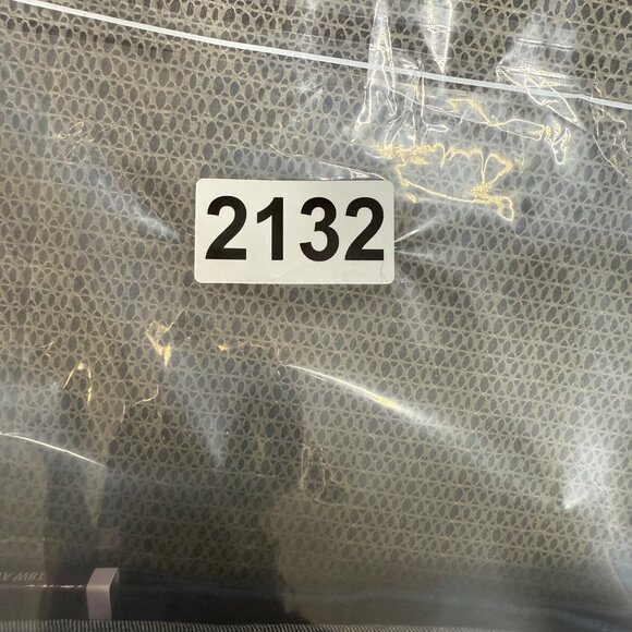 Gloria Vanderbilt Amanda Womens Size 18W Blue Slimming Tapered Leg Denim Jeans - Picture 8 of 12